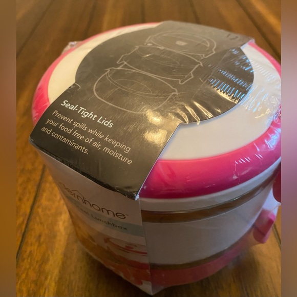 NWT “Stainless Steel Stackable Pink / White Lunchbox” - Picture 4 of 5